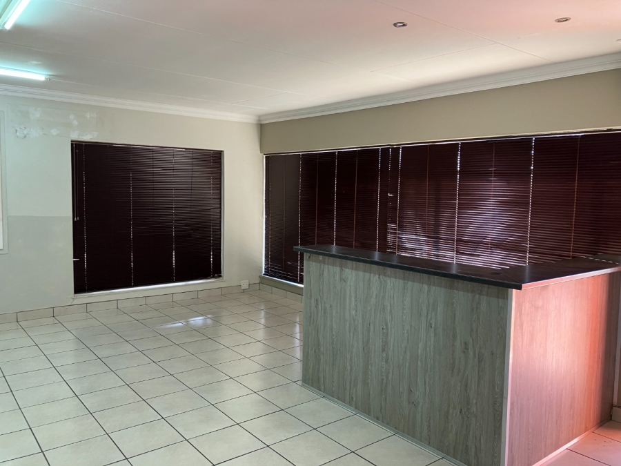 4 Bedroom Property for Sale in Fichardt Park Free State